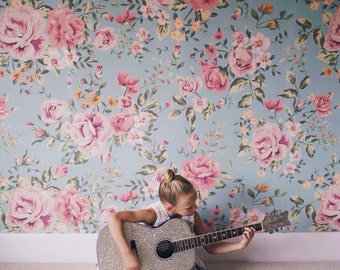 Cutesie Floral Wallpaper, Girls Room Wallpaper, Flower Pattern - 100" x 108"