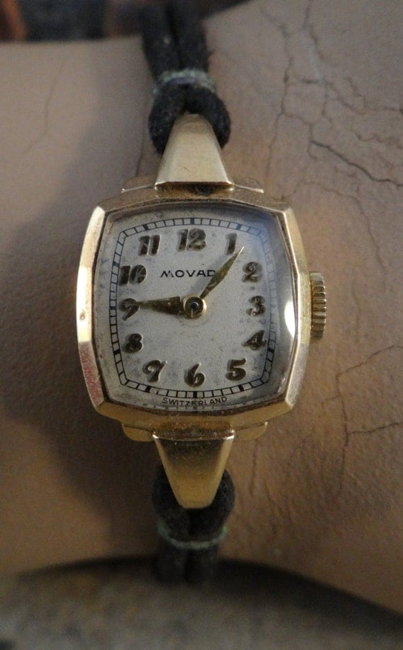 Vintage Movado watch // womens vintage wristwatch // 12K gold