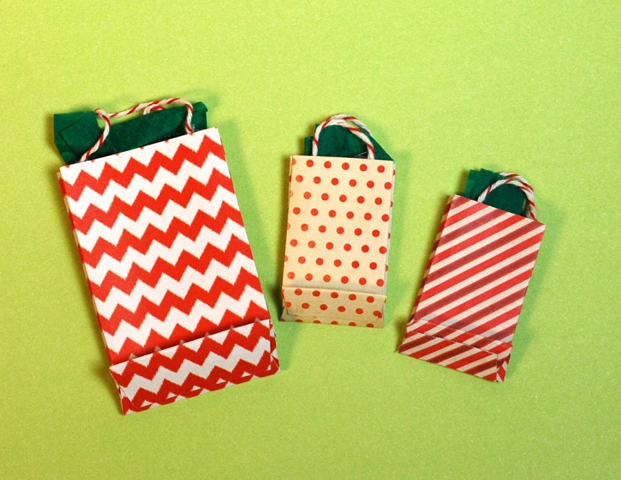 Miniature Holiday Christmas Shopping/Gift Bags by PullstringLane