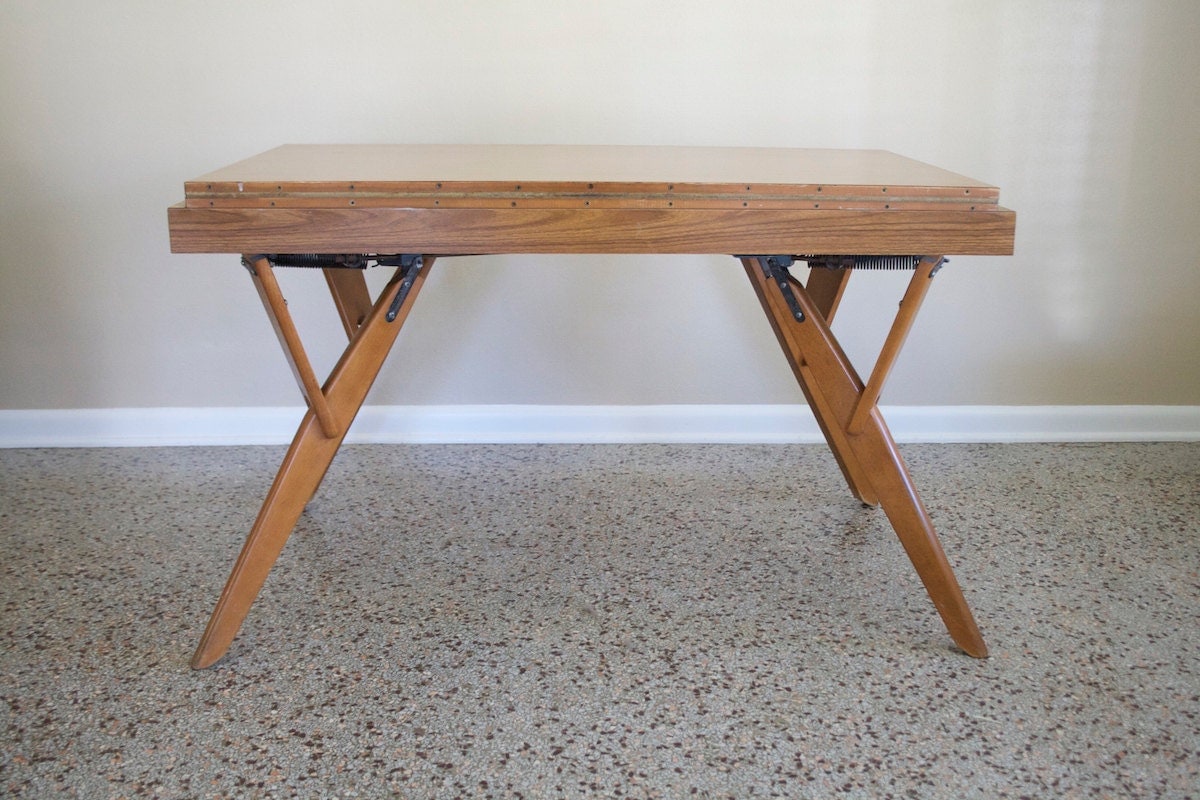 Vintage Castro Convertible Adjustable Coffee/Side/Dining Table