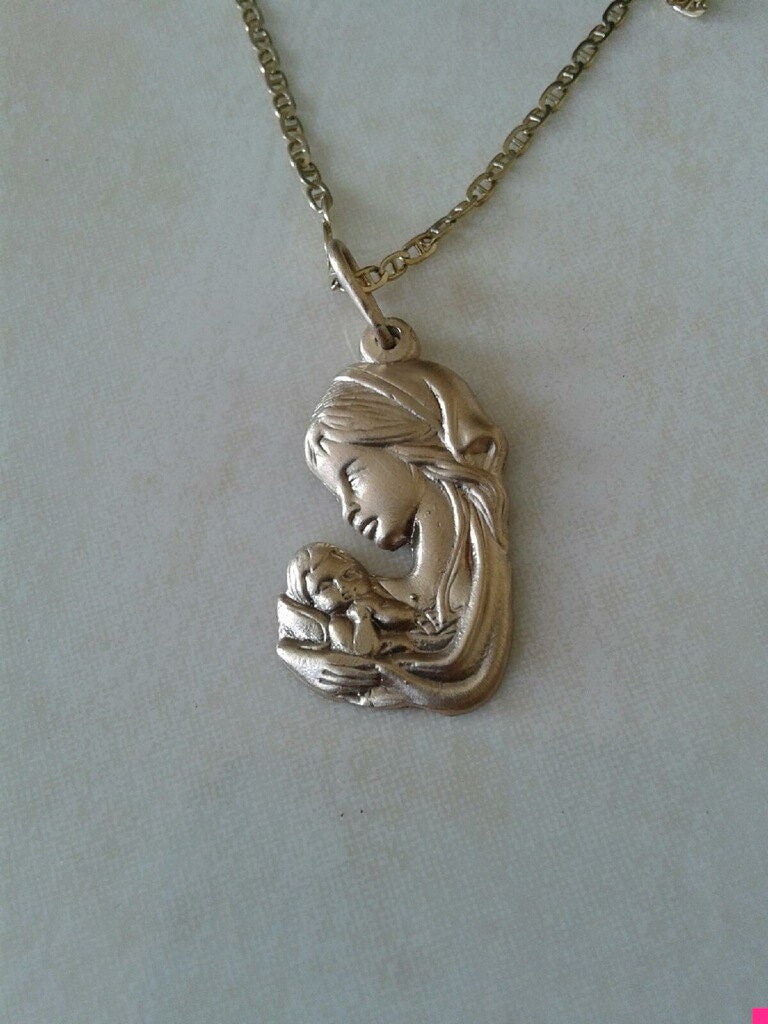 Mother and Child 14K Solid Gold Necklace by NauticalFeeling