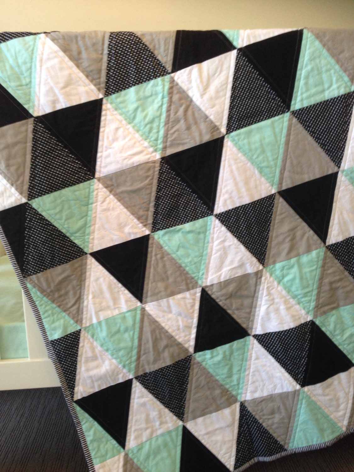 Geometric Mint Triangle Cot Quilt Mint Grey Black