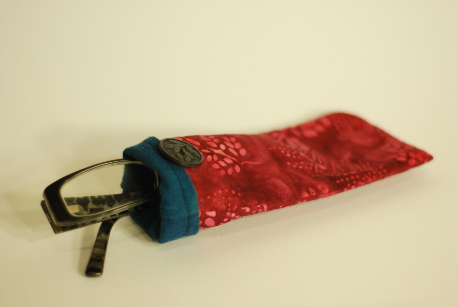 Handmade Fabric Glasses Sleeve by RavenBrookeStudios on Etsy