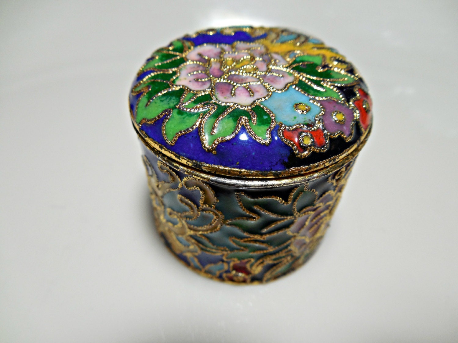 Cloisonne Trinket round box vintage Asian art by GingersLittleGems