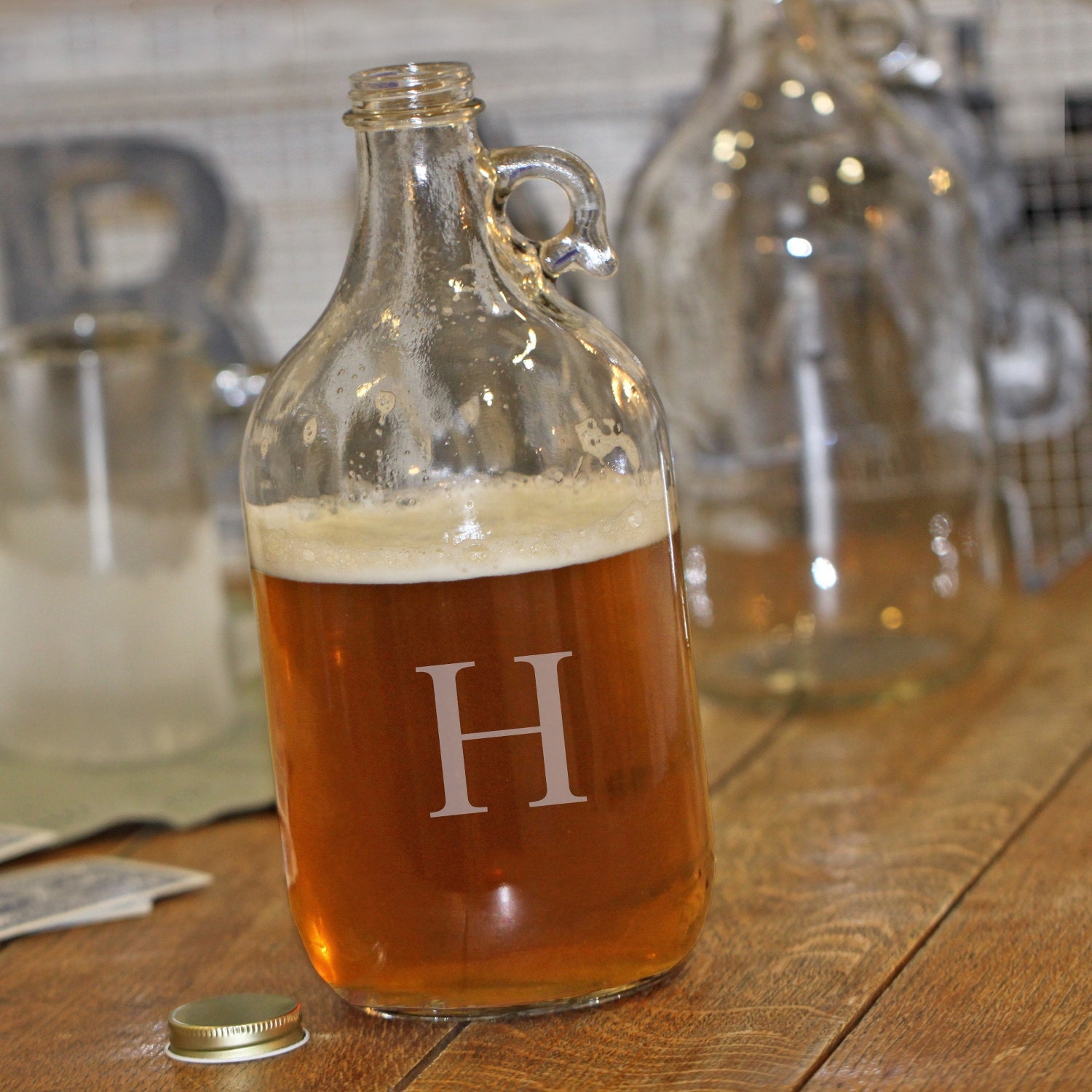 64 oz. Beer Growler with Single Initial by MonogramSelection