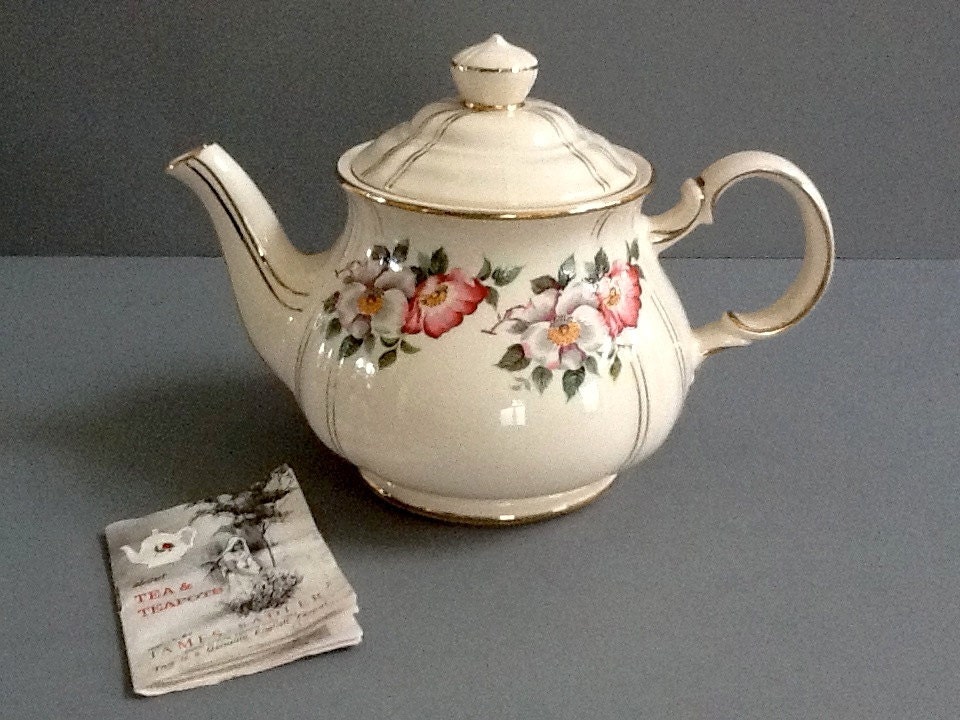 Vintage Sadler Teapot Ivory with a Floral Motif Gold Trim