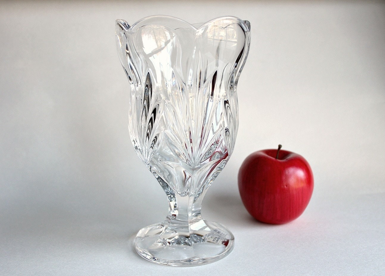 Royal Limited Full Lead Crystal Tulip Vase Vintage Diamond