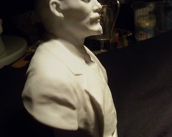 Lenin vintage antique porcelain bust porpaganda