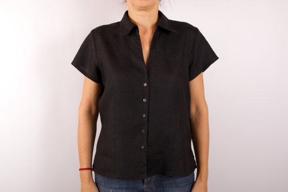 black short sleeve button up blouse