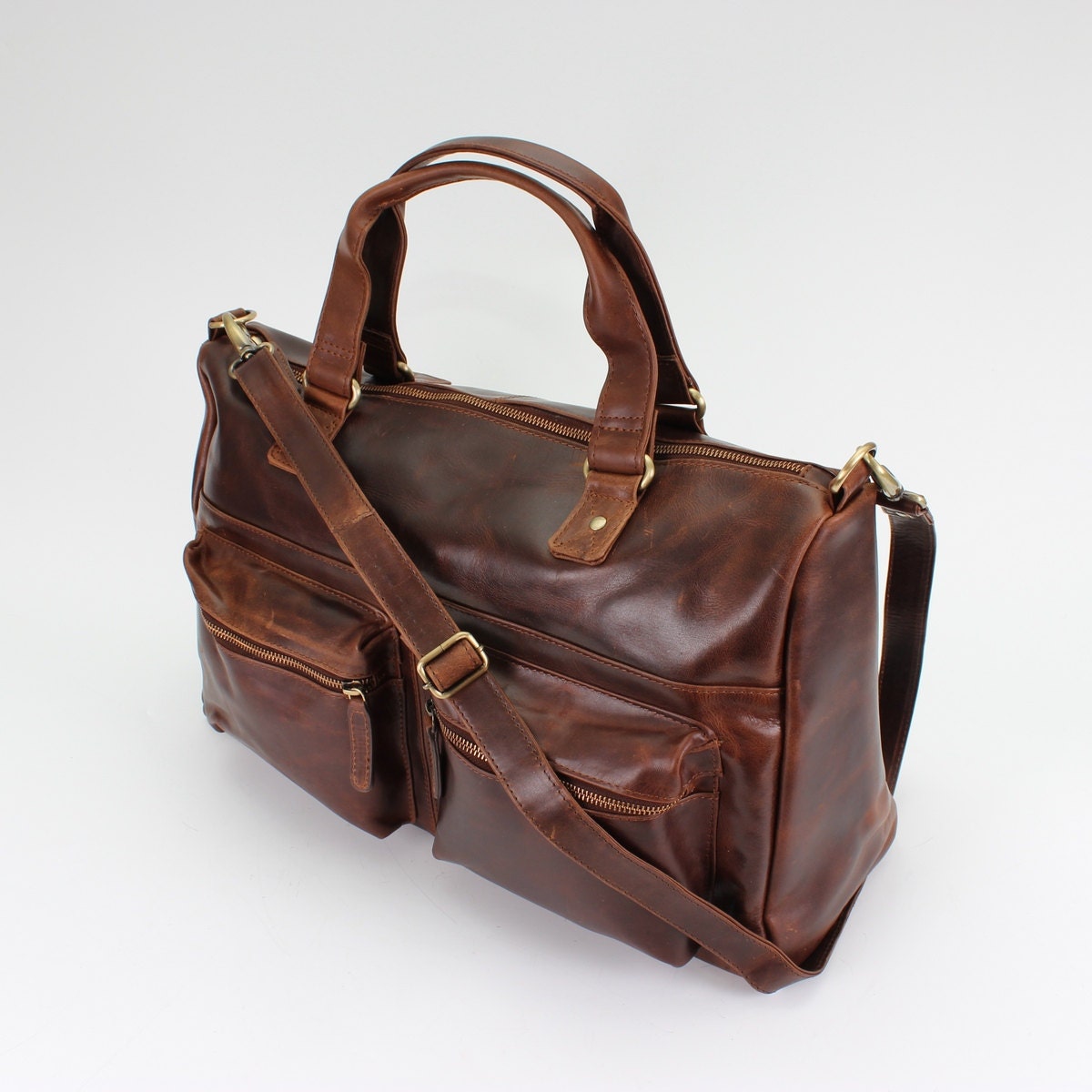 Distressed Brown Leather Weekend Holdall Travel Bag