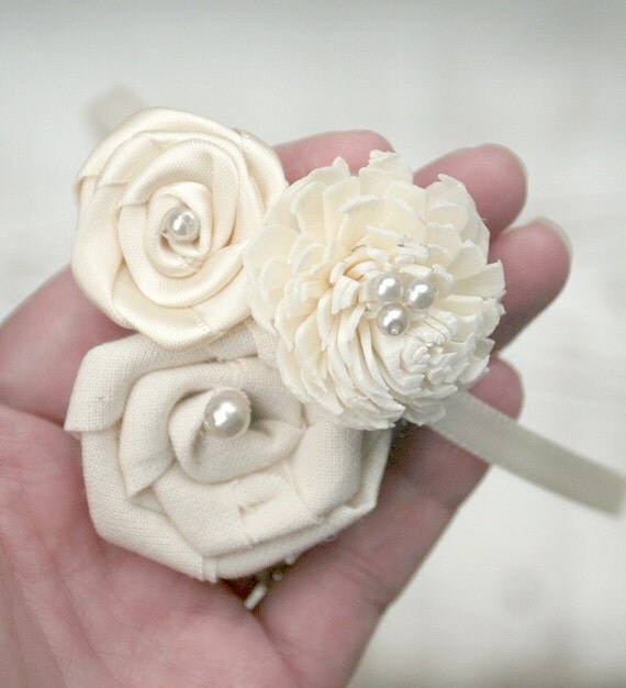 Little Girl's Wrist Corsage SunnyBee Signature by TheSunnyBee