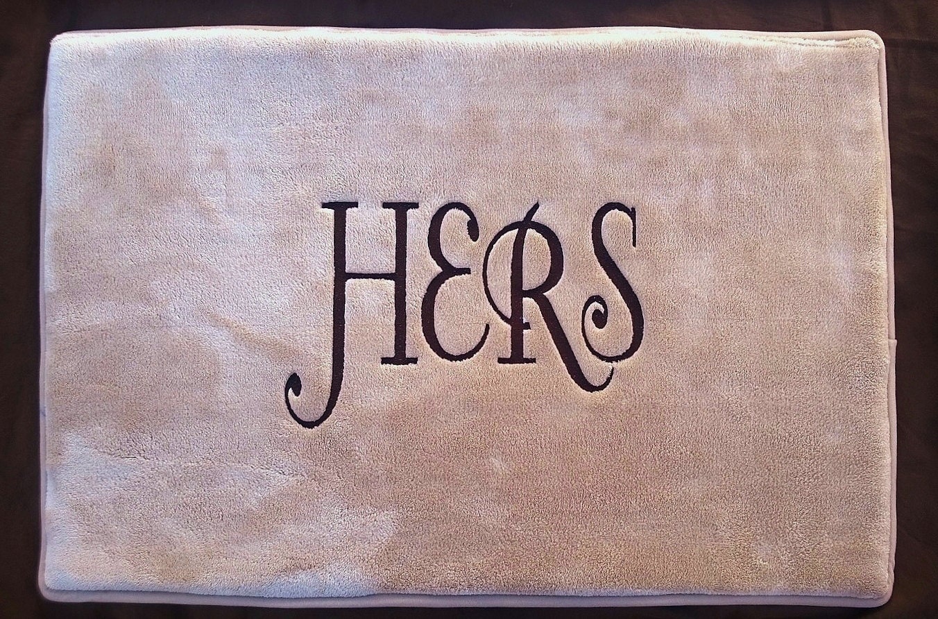 Monogrammed Bath Rugs Roselawnlutheran