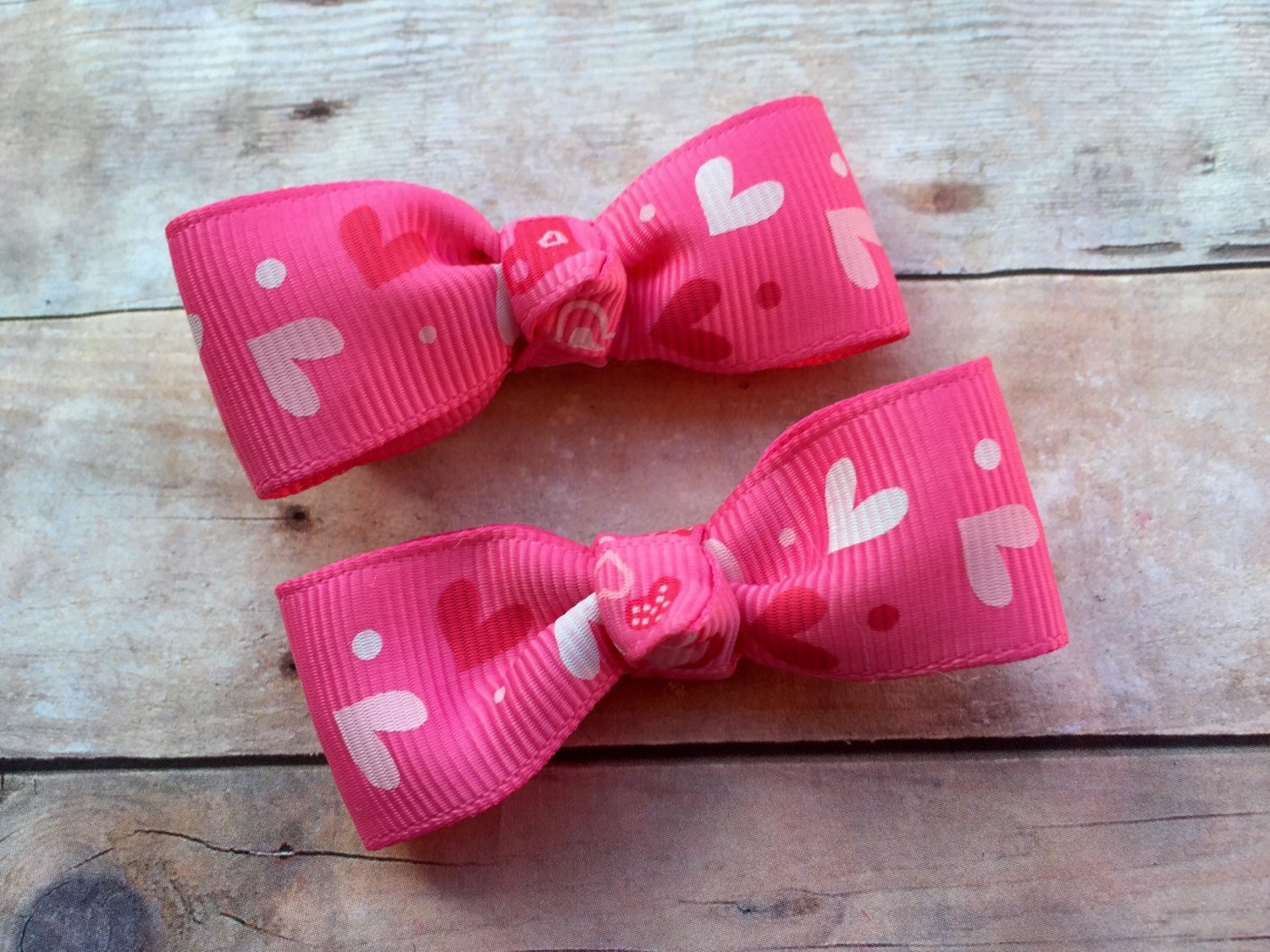 Pink heart hair bows Valentine's Day bows by BrownEyedBowtique