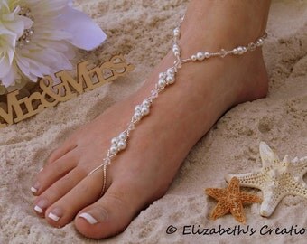 Barefoot Sandal - Simply Elegant White Pearls and Silver Beads. Wedding shoes, Bridal Shoes, Beach Wedding Barefoot Sandals, Pearl Sandals