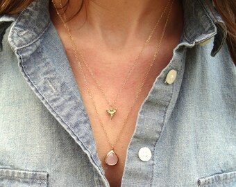 Gold Layer Necklace, Gold Shark Tooth Necklace, Shark Tooth Pendant Necklace, Dainty Gold Necklace, Delicate Gold Necklace, 14k Gold Jewelry