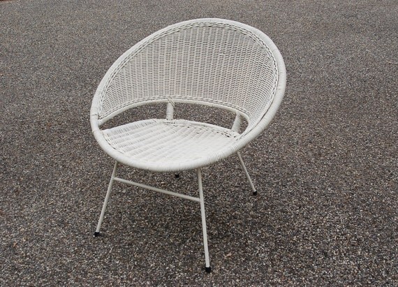 Mid Century Wicker Egg Hoop Chair Salterini Style Circle