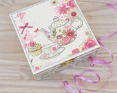 Decoupaged tea box - Easter gifts - Gift ideas - Kitchen decor - Wooden box - Pink box - Birthday gift