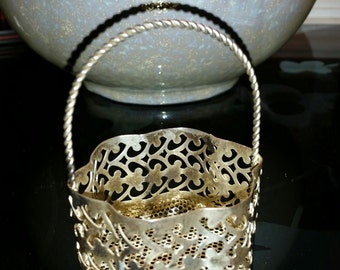 Miniature Twisted Handle Filigree Silver-plate Hollow-ware Basket
