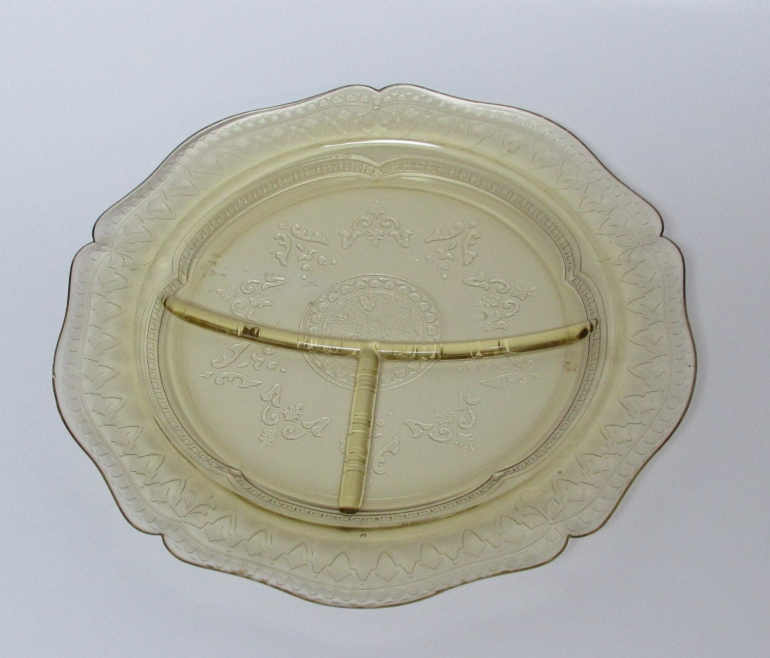 Yellow Depression Glass Plate Patrician Spoke by BusyOnBlackwood