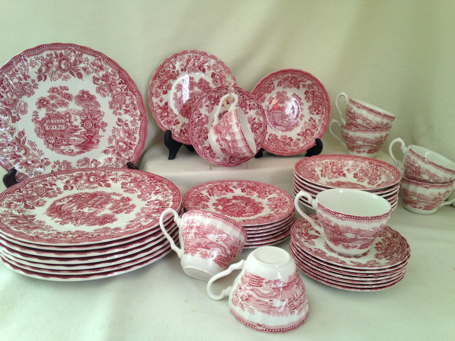 franciscan-tonquin-pink-dinnerware-set-staffordshire-england