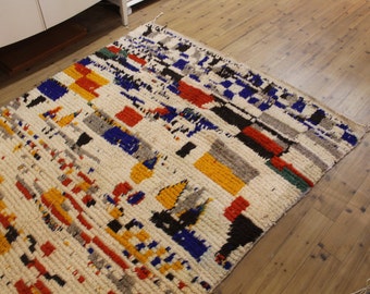 FREE WORLDWIDE SHIPPING Authentic Azilal Rug