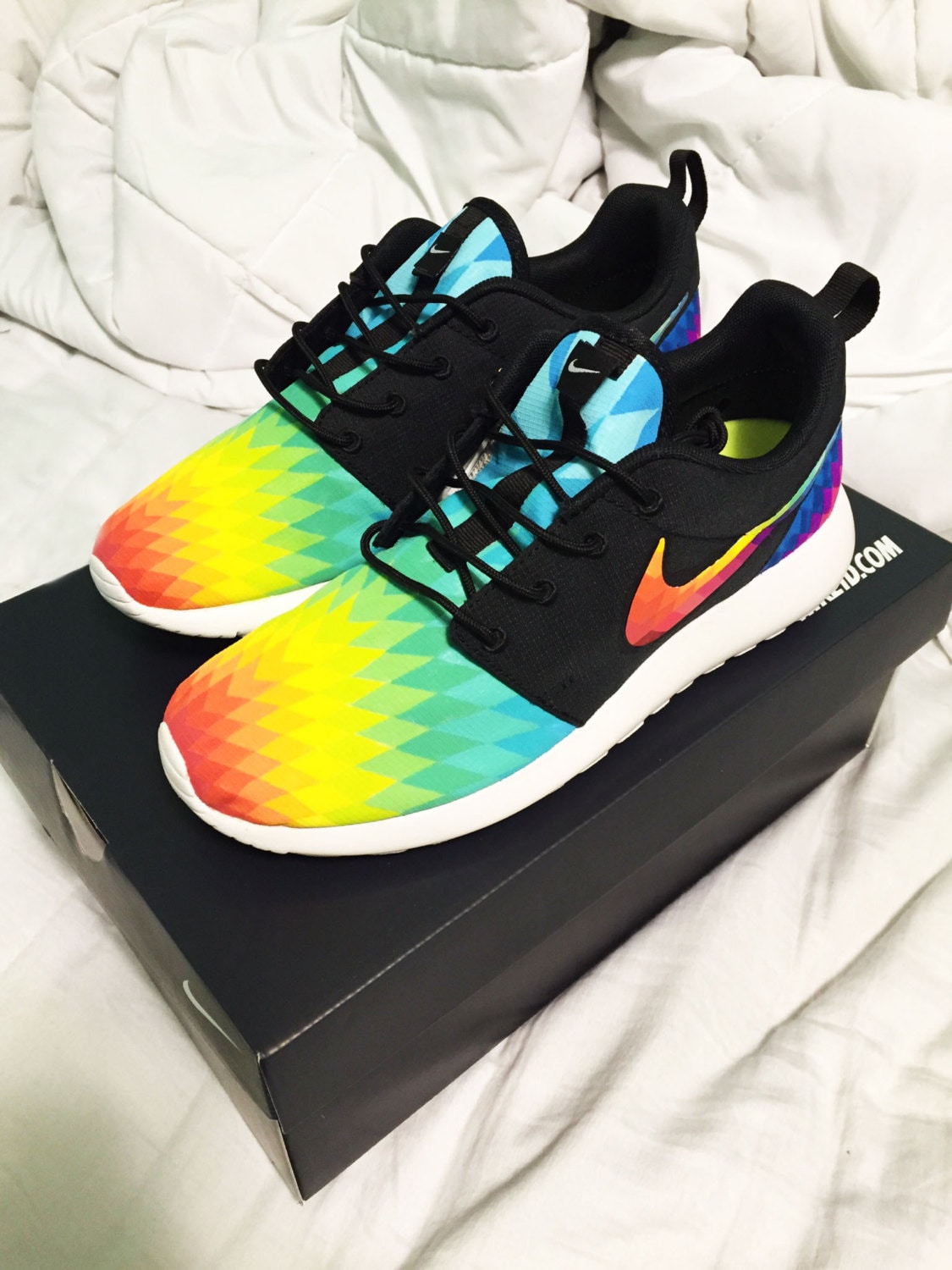 nikes with colorful bottoms