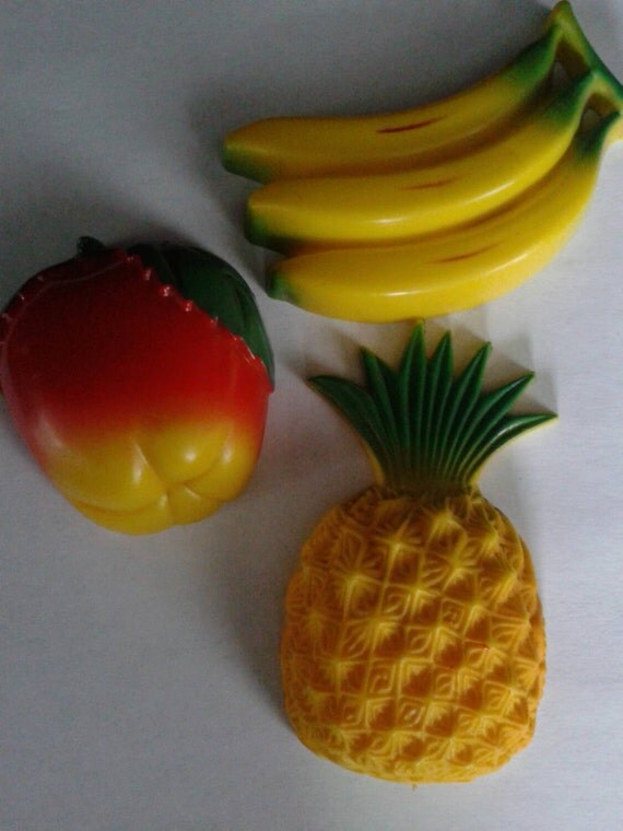 Vintage Retro Fruit bananas by artGlassANDthrift on Etsy