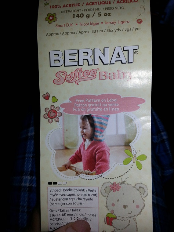 Baby knitting blanket hand made Baby gift of Lavender Colour