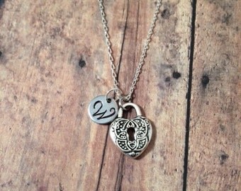Silver heart padlock necklace - heart jewelry, padlock necklace, Valentine's day jewelry, sweetheart jewelry, silver heart necklace