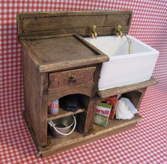 Dollhouse Kitchen sink sink dark oakfilled sink country