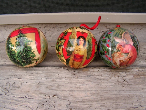 Items similar to Paper Mache Primitive Christmas Tree Ornaments Vintage Decoupage Round Balls ...