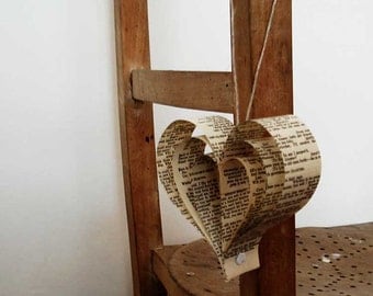 Wedding decoration x 10 Romantic Hearts, Paper Decorations, Recycled Books, Heart Shaped Pew Ends
