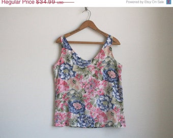 Popular items for floral silk top on Etsy