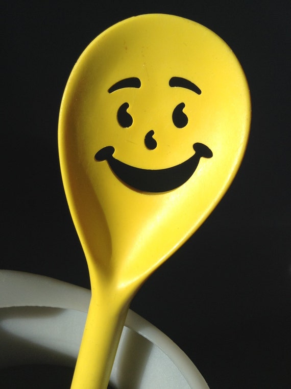 Vintage KoolAid Sheer Plastic Pitcher and Cups Kool Aid Spoon