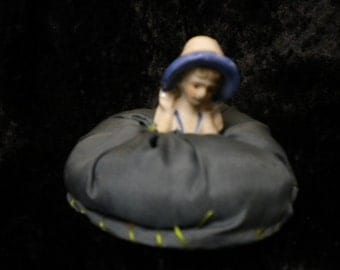 Half Doll antique pin cushion on blue gray puff with blue bonnet (FFs1267)