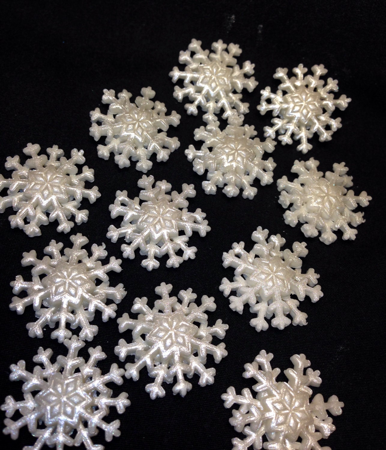 Cake Decorations Edible Snowflakes Small Size Gum Paste