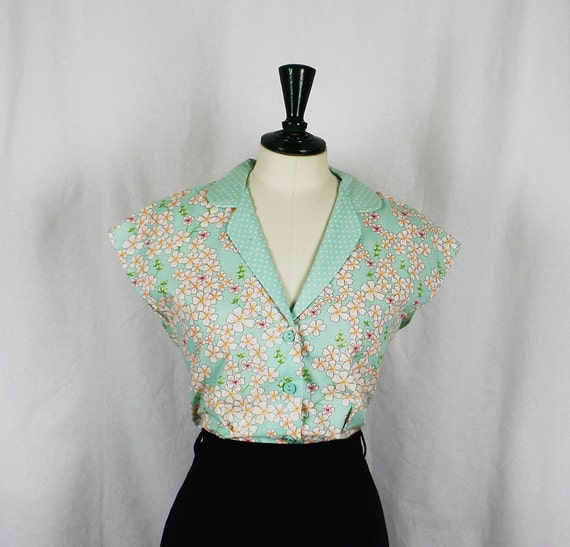 Items similar to Cotton Blouse 40s style on Etsy