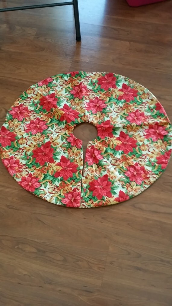 pink poinsettias tree skirt small by craftytemptations on etsy pink poinsettias tree skirt small by craftytemptations on etsy