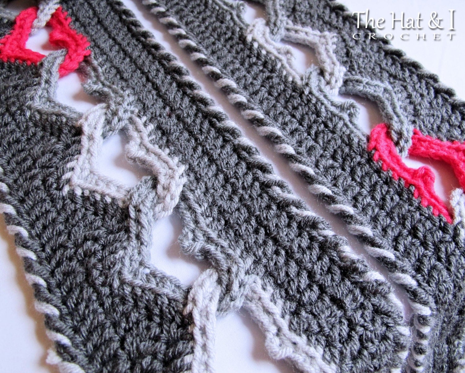 CROCHET PATTERN Sweetheart Scarf a crochet heart scarf