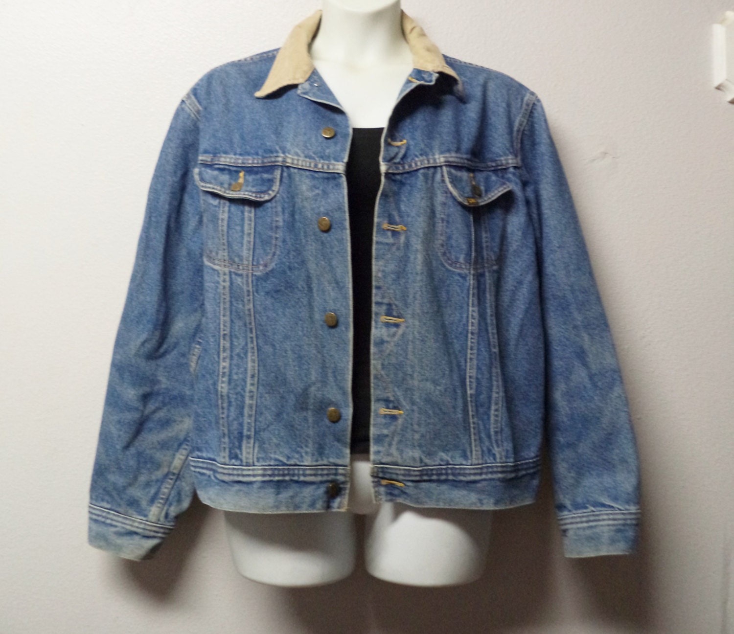 Vintage 80's LEE Denim Jacket with corduroy collar 52