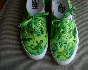 Zentangle sneakers, shoes, sneakers, custom sneakers, zentangle art, original art, OOAK, womens sneakers, handpainted