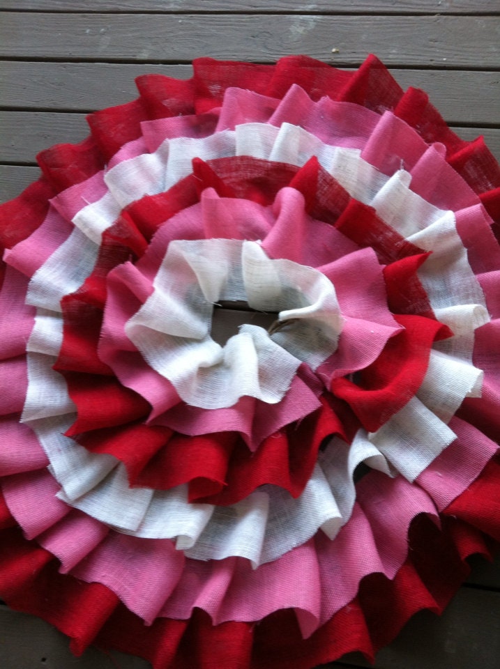 SALE Large Burlap Valentines day Tree Skirt: Red and brown Burlap Ruffle Rustic tree skirt-44x48