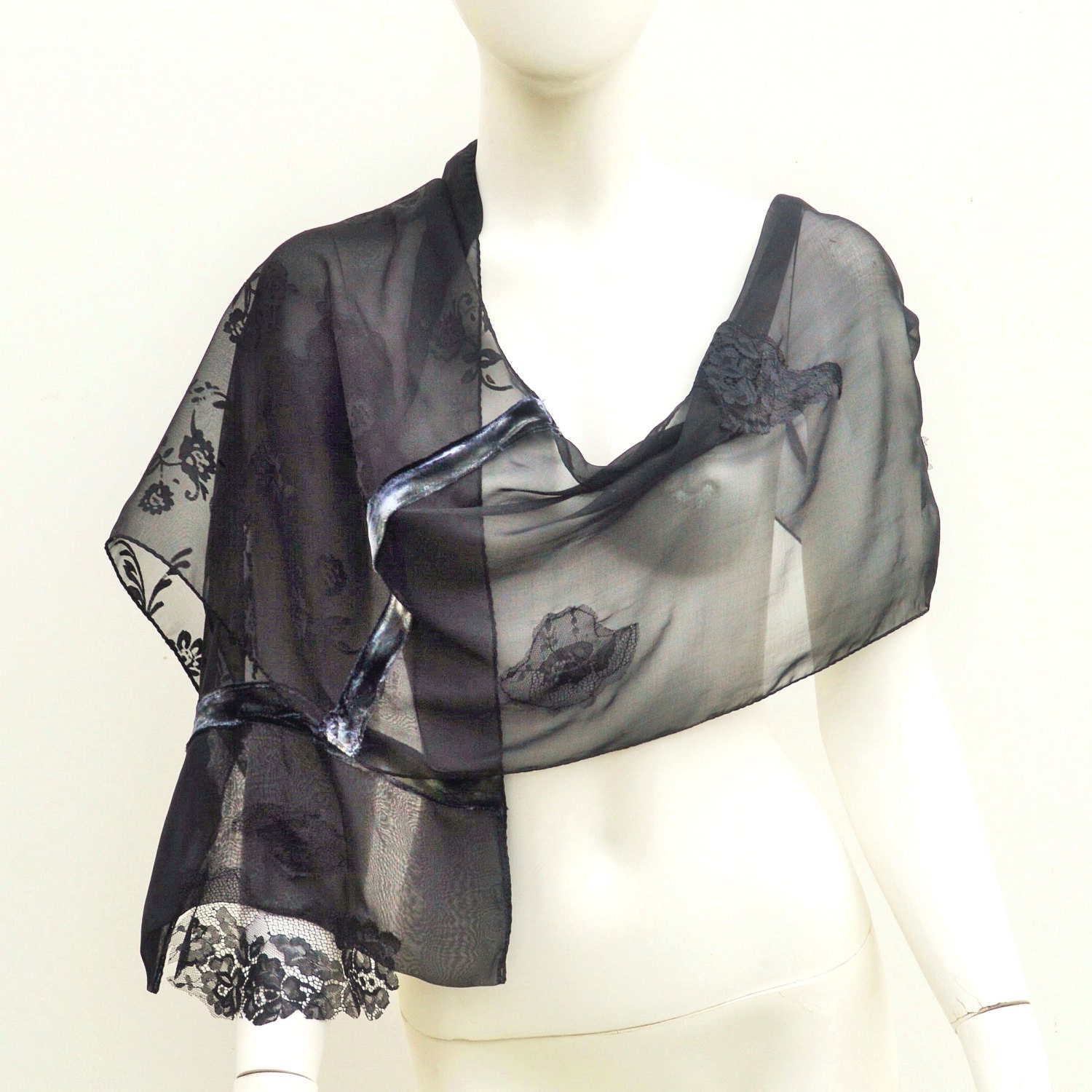 Black Silk Chantilly Lace Shawl Wrap Scarf