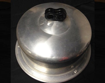 Vintage Regal Cake Carrier, Cake Plate, Aluminum Bakelite Double Finger Handle