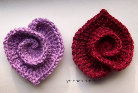 Crochet PATTERN-Freeform Heart-Handmade Crochet Ornament-Crochet Heart Applique-Valentine's Day Decor-DIY Crochet Heart-DIY Home Decor