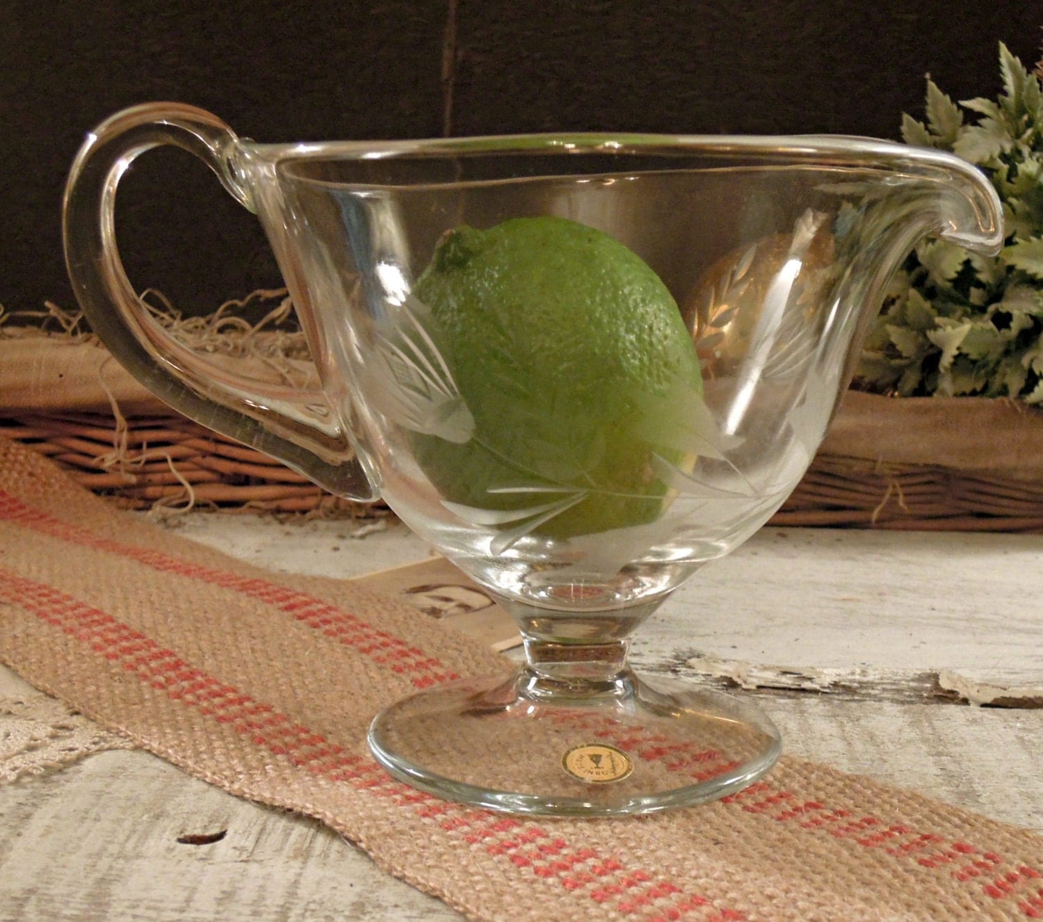 Vintage Glass Gravy Boat / Made in Romania / Thanksgiving Dinner Haute Juice