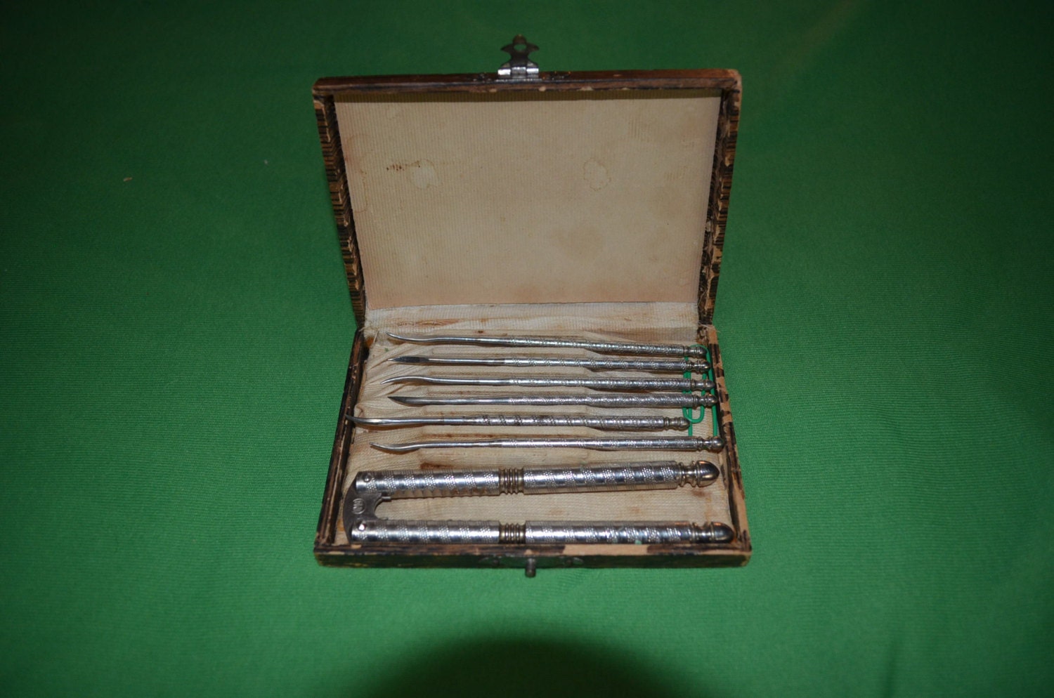 A Vintage Set of Nutcrackers in Their Own Box Haute Juice