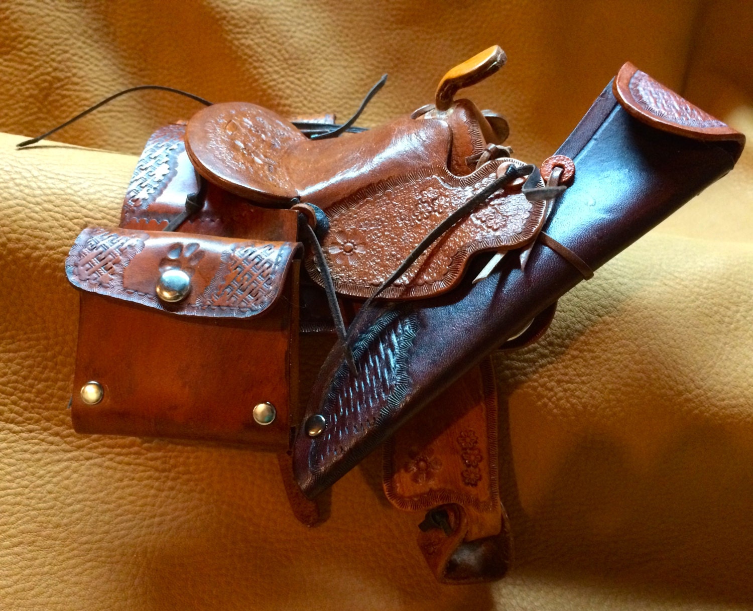 Saddle for small dog