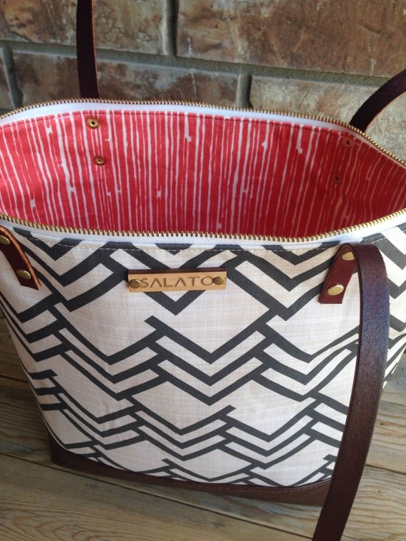 Zipper Purse Modern Print with Brown Leather Bottom