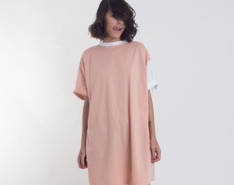 Oversized T Shirt Dress in One-Size // Casual Mini Day Dress